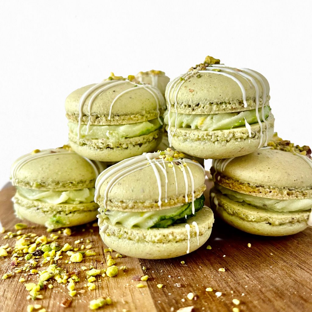 Matcha macarons